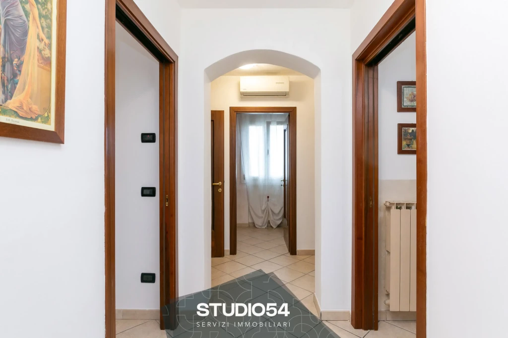 via-cesare-battisti-23-la-salute-livenza-024