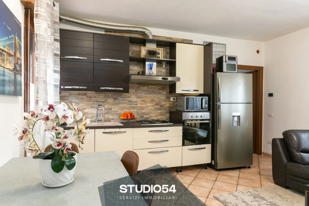 via-fausta-201-ca-ballarin-003