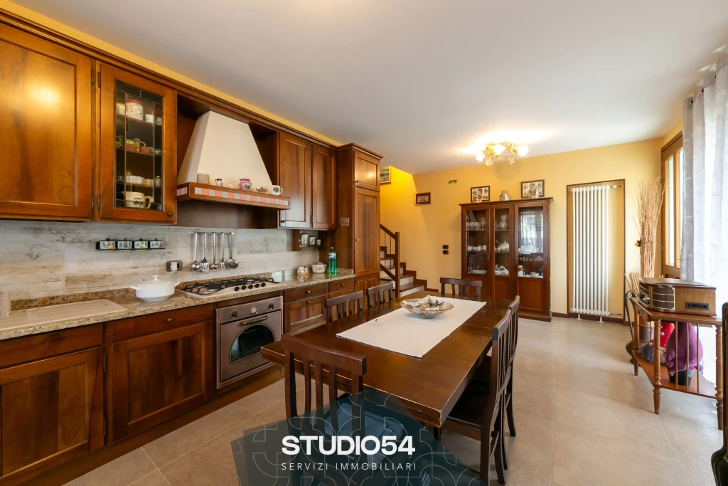 via-oscar-romero-salute-livenza-010