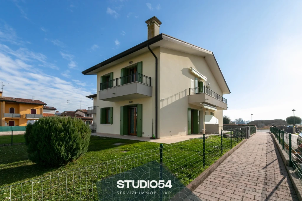 via-oscar-romero-salute-livenza-029