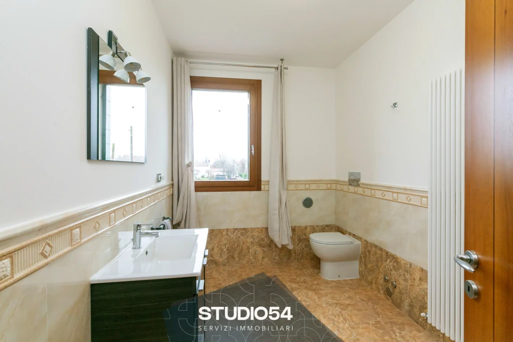 via-s-antonio-zenson-023