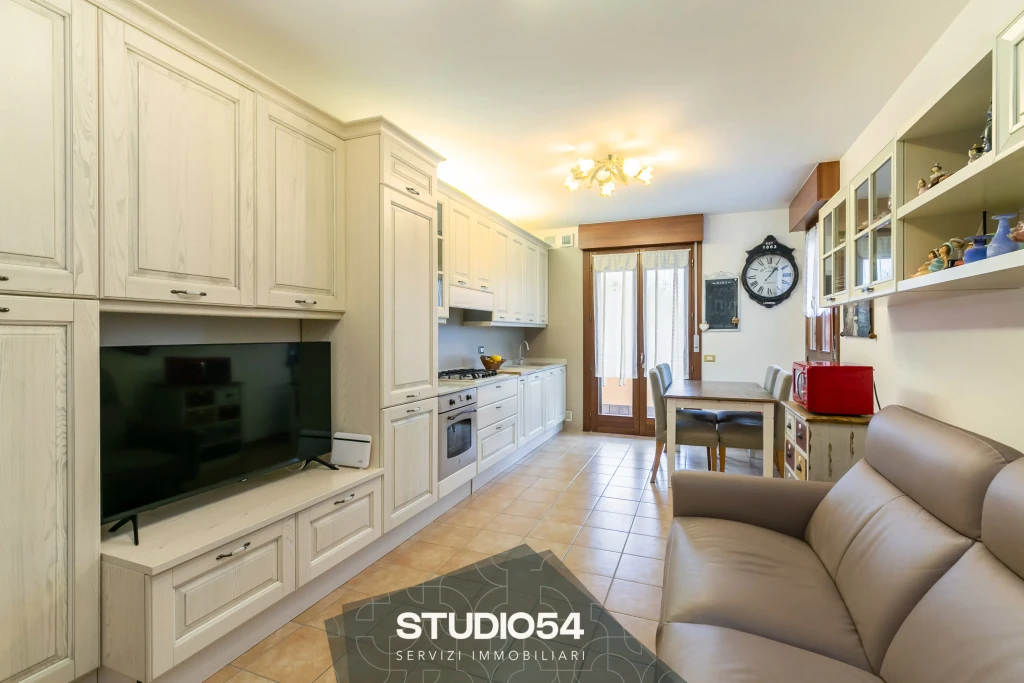 via-rizzo-9-cavallino-002