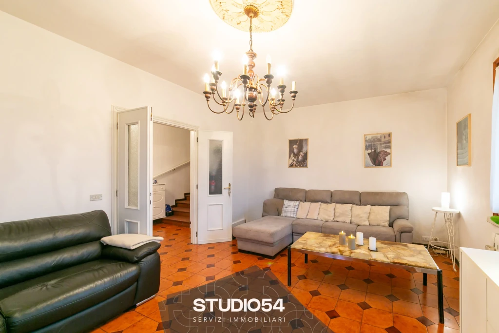 via-staffolo-15-staffolo-006