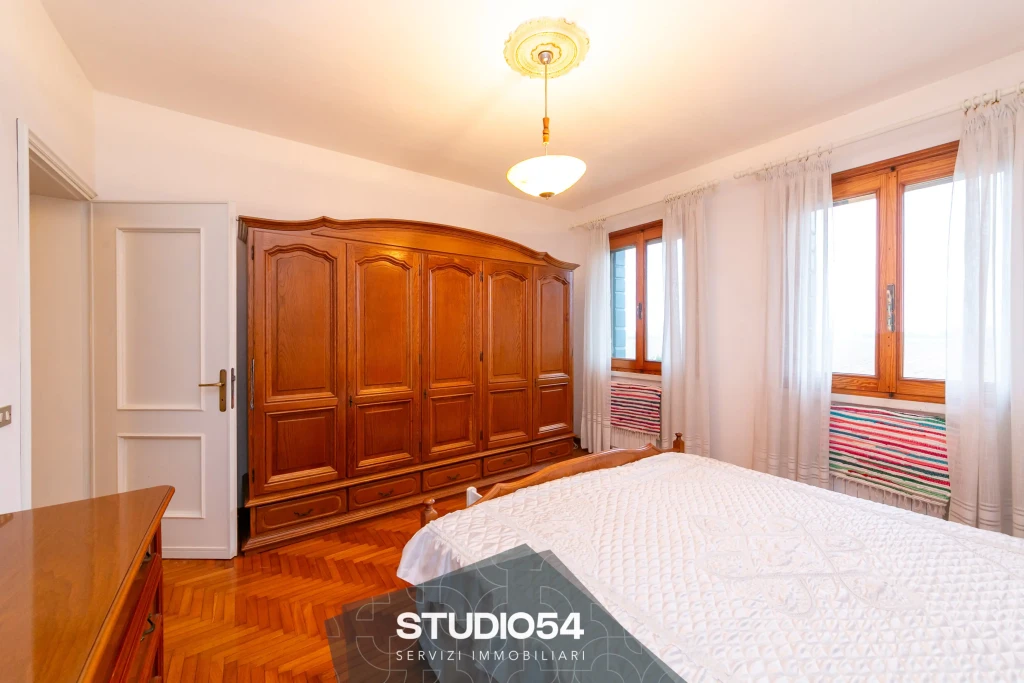 via-staffolo-15-staffolo-015