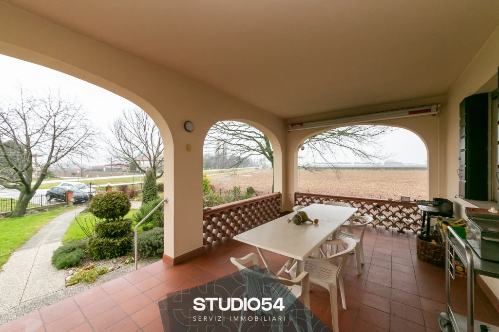 via-staffolo-15-staffolo-030