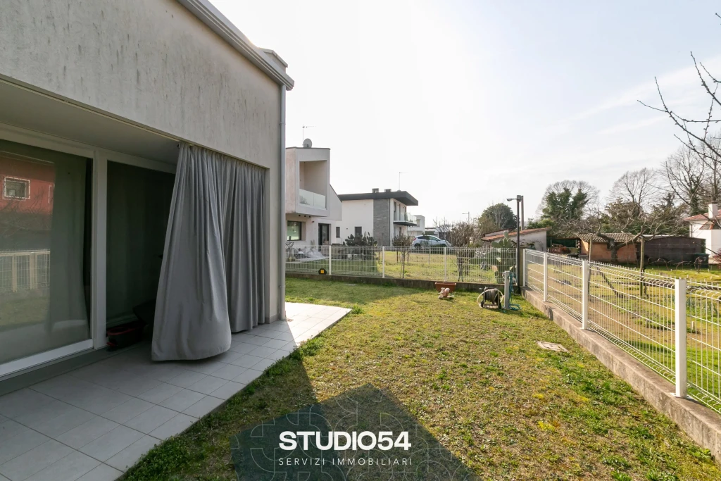 via-ginzburg-jesolo-046