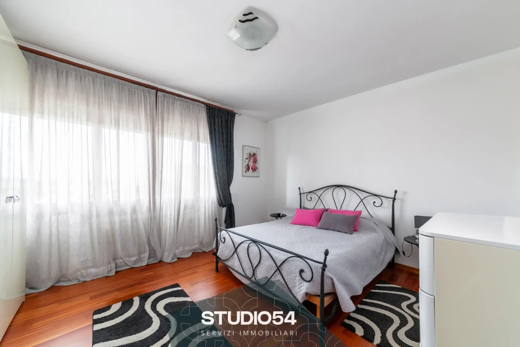 via-13-martiri-sandona-014