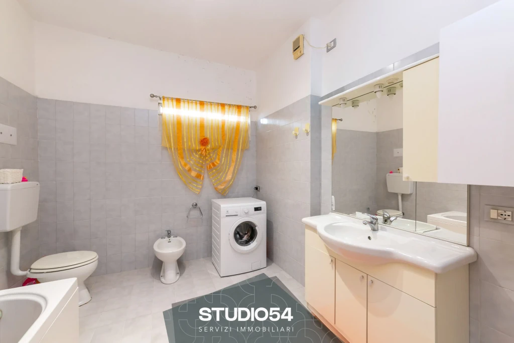 via-13-martiri-sandona-017