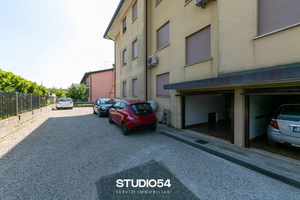via-de-gasperi-zenson-001