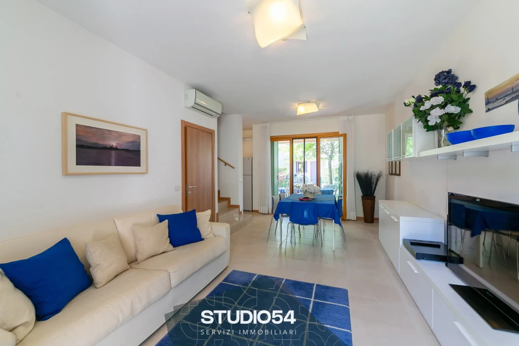 villaggio-mare-altanea-001
