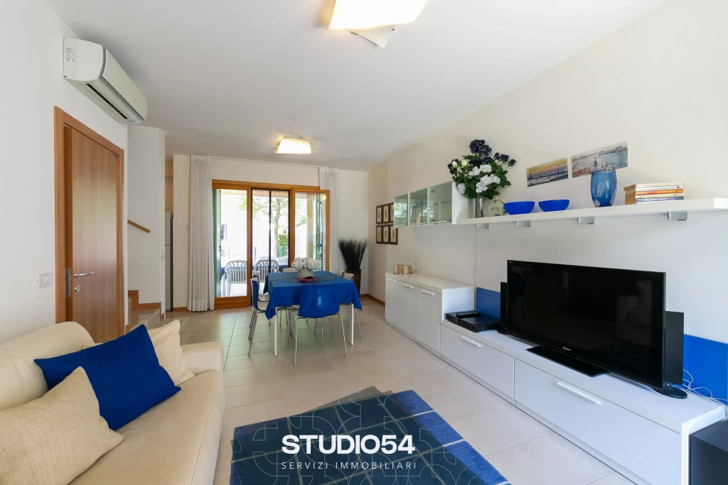villaggio-mare-altanea-002