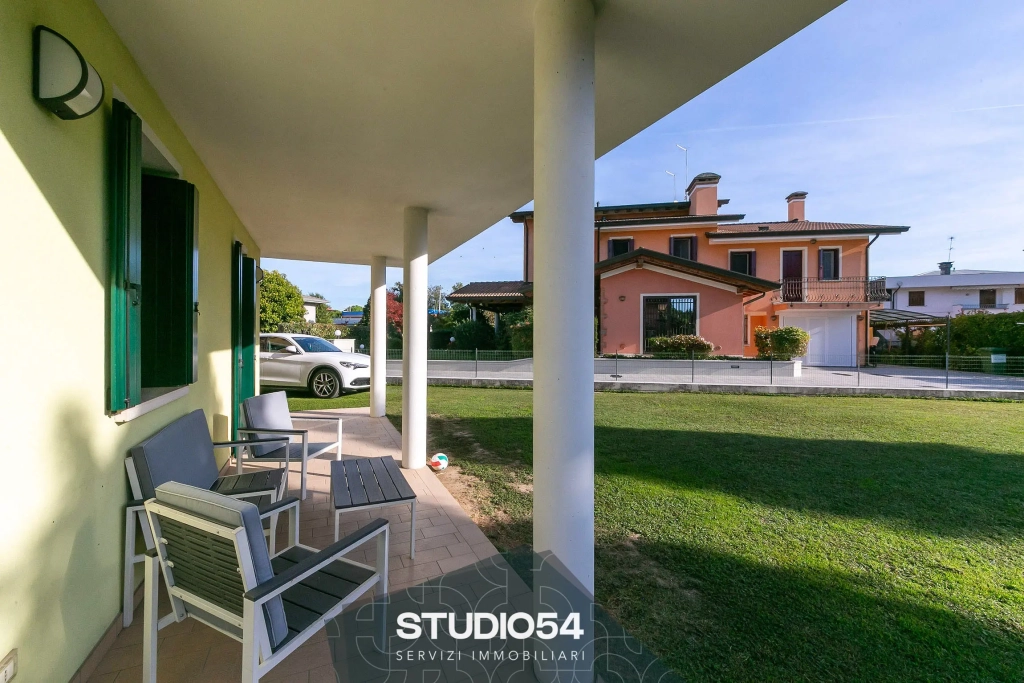 via-roma-156-noventa-026